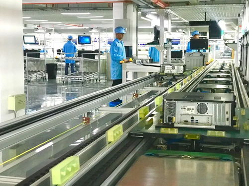 浪潮云南智能制造生產(chǎn)基地投產(chǎn),首臺(tái) 云南造 pc機(jī) 服務(wù)器下線